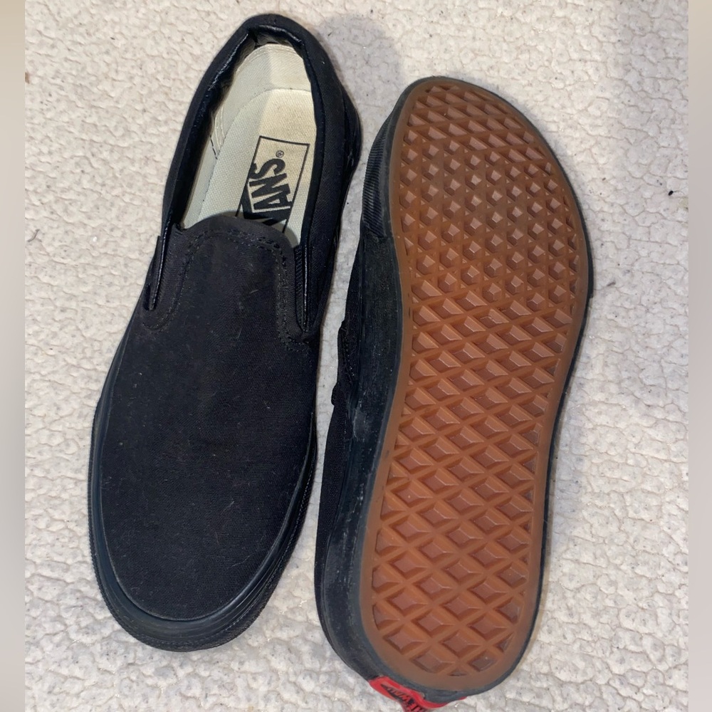 Slip on vans.